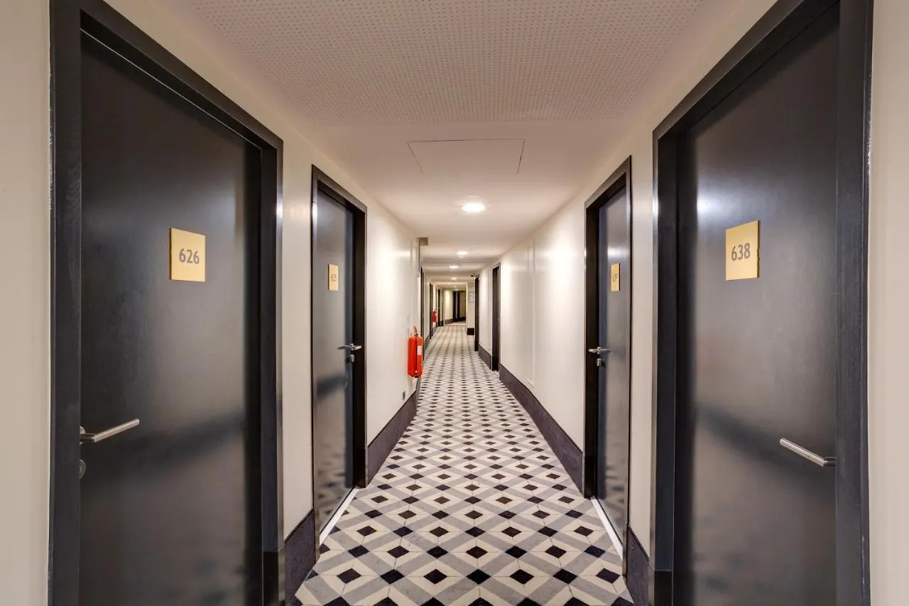 Hotel Meininger Porte De Vincennes 2*