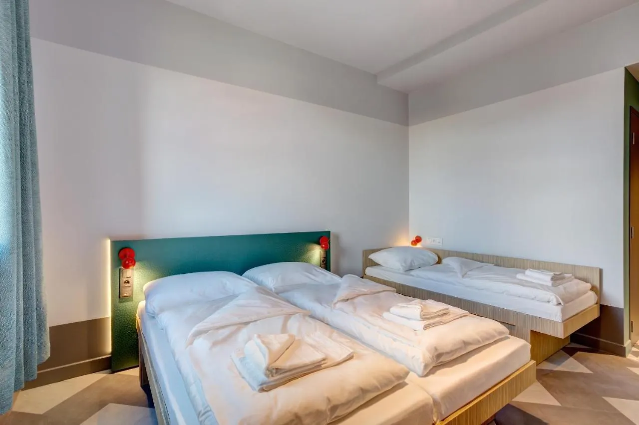 Hotel Meininger Porte De Vincennes